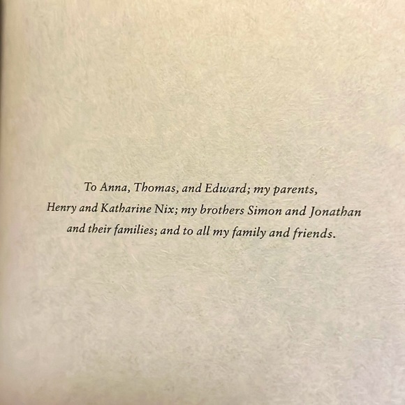 The Left-Handed Booksellers Of London by Garth Nix - Picture 4 of 6